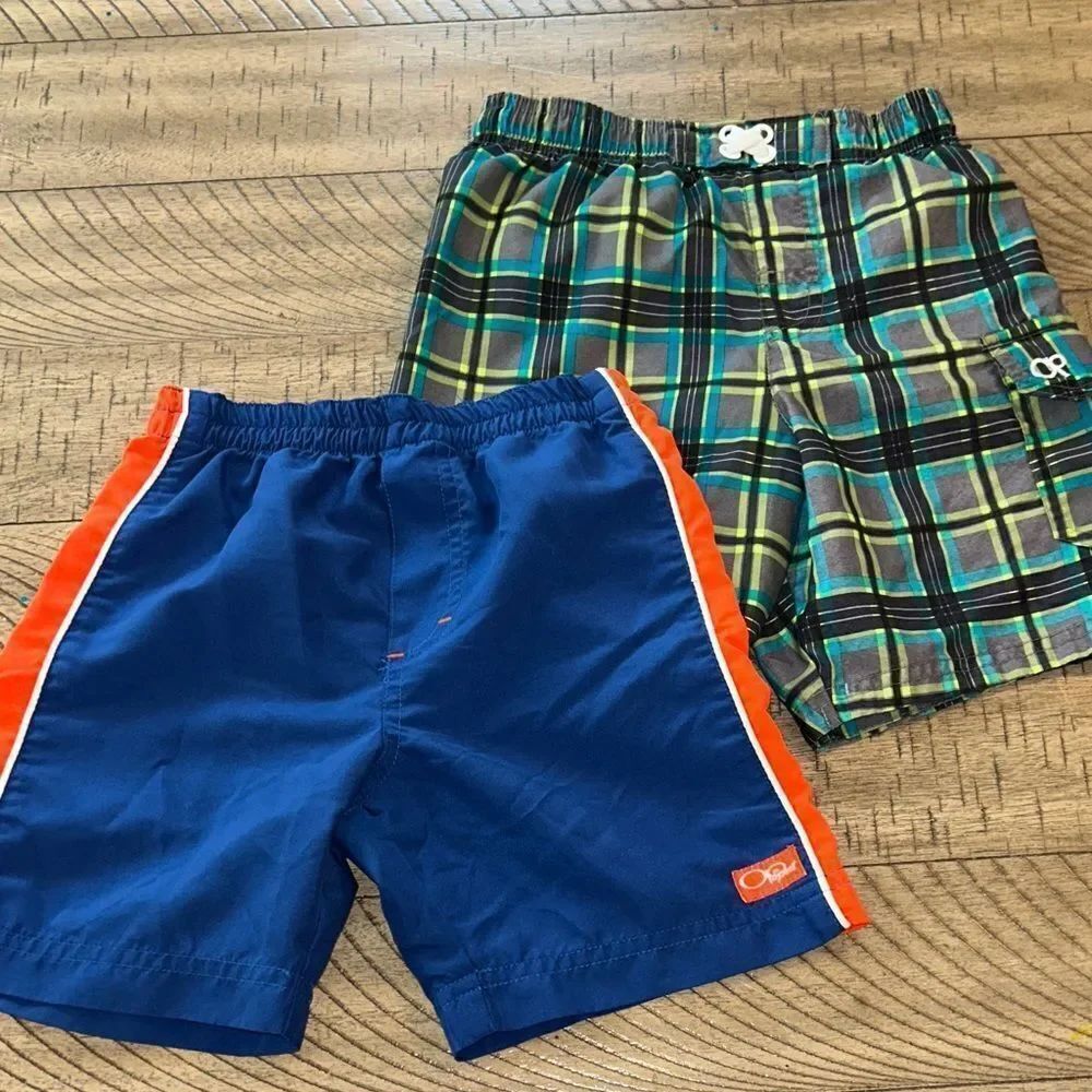 OP 🌊Pacific Set of 2 swim 🏊& sailing ⛵️shorts 🩳 blue shorts = vintage OP :) 🏝️